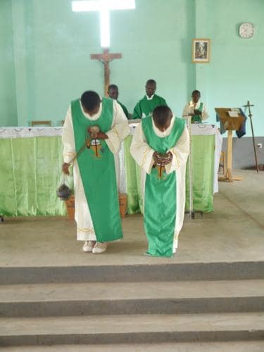 24Preparing-for-consecration-15