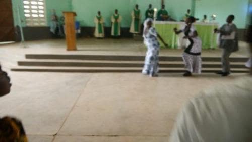 13Dancing-to-Gods-glory