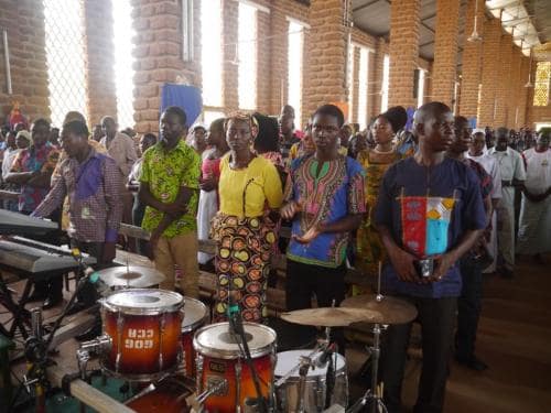 Mass - visiting praise and worship team