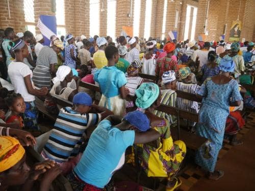 Mass - The congregation