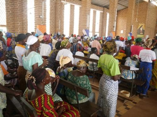 Mass - The congregation