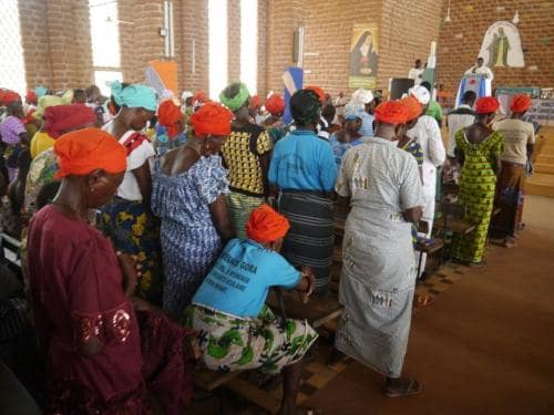 Mass - The congregation