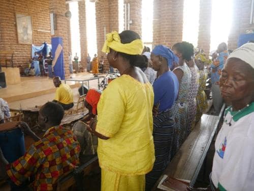 Mass - The congregation