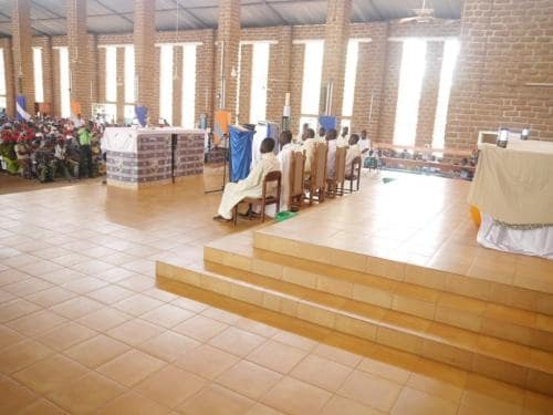 Mass - Views from the alter