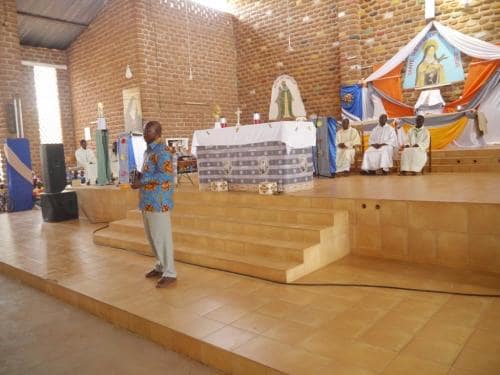 Mass - Leader of the visiting team delivering a message