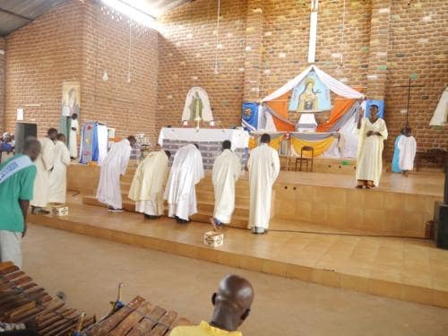 Mass - Entrance procession