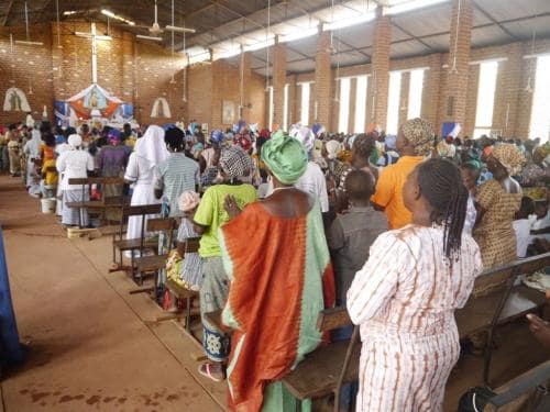 Mass - The congregation