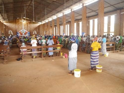 Mass - The congregation