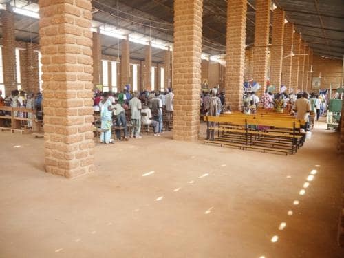 Mass - The congregation