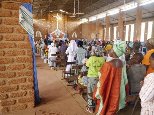 Mass - The congregation