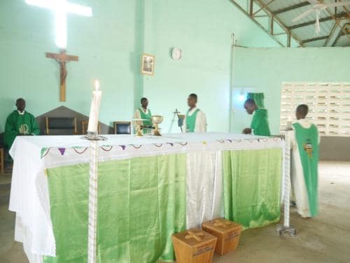 24Preparing-for-consecration-9