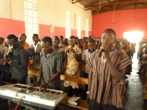 Praise-and-worship-ministry5